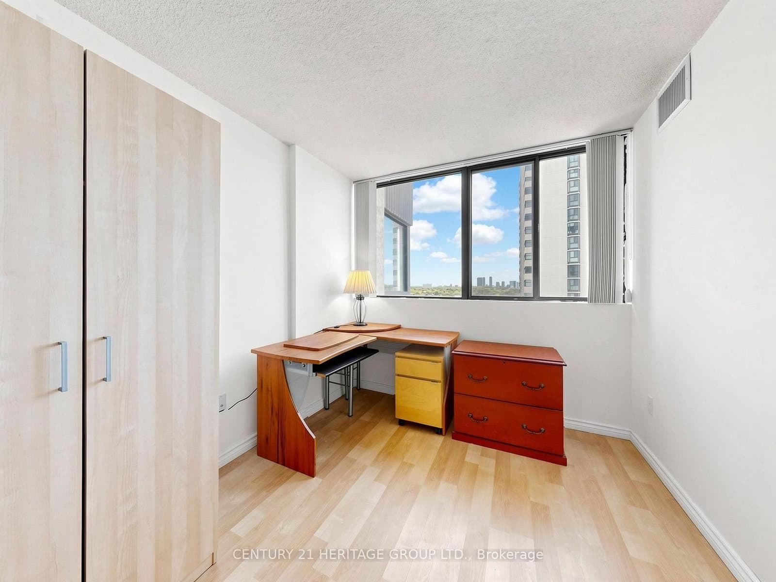 80 Antibes Drive, Unit 1503 thumbnail 20