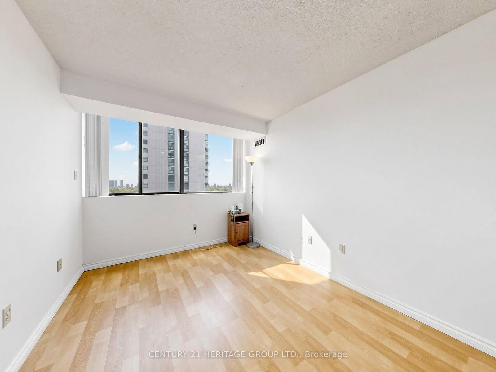 80 Antibes Drive, Unit 1503 thumbnail 22