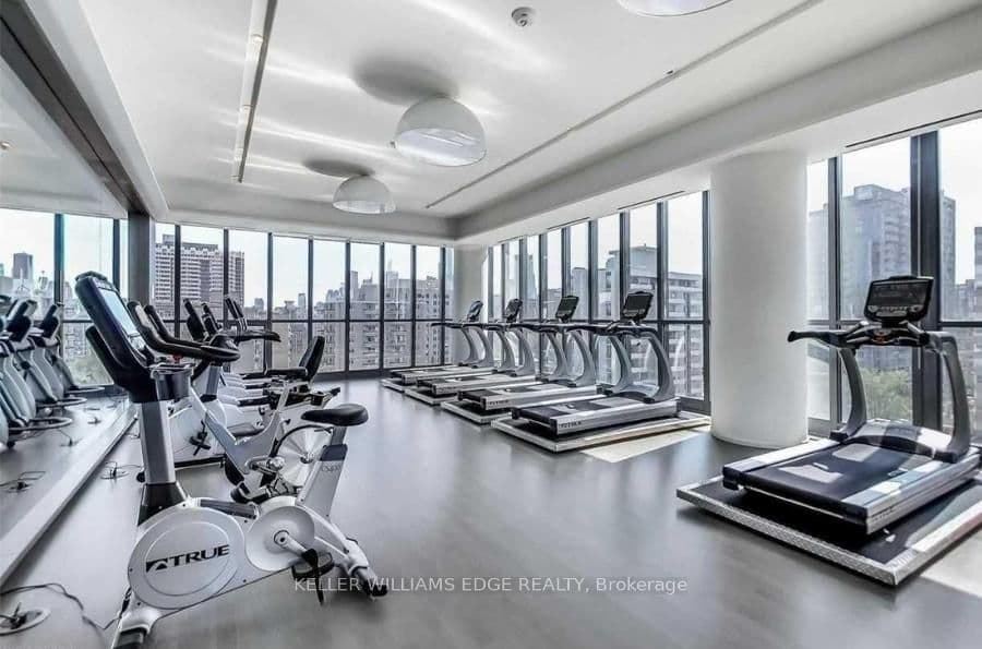 101 Charles Street E, Unit 2809 thumbnail 14