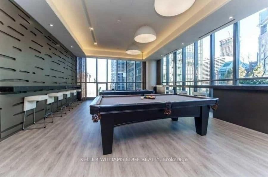101 Charles Street E, Unit 2809 thumbnail 16