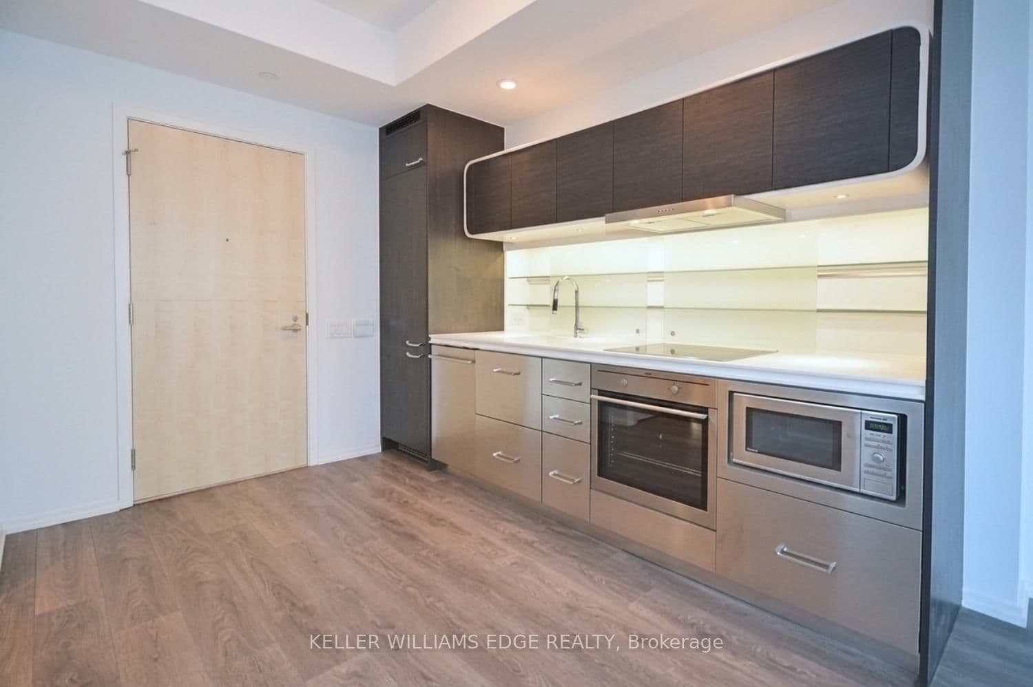 45 Charles Street E, Unit 4005 thumbnail 3