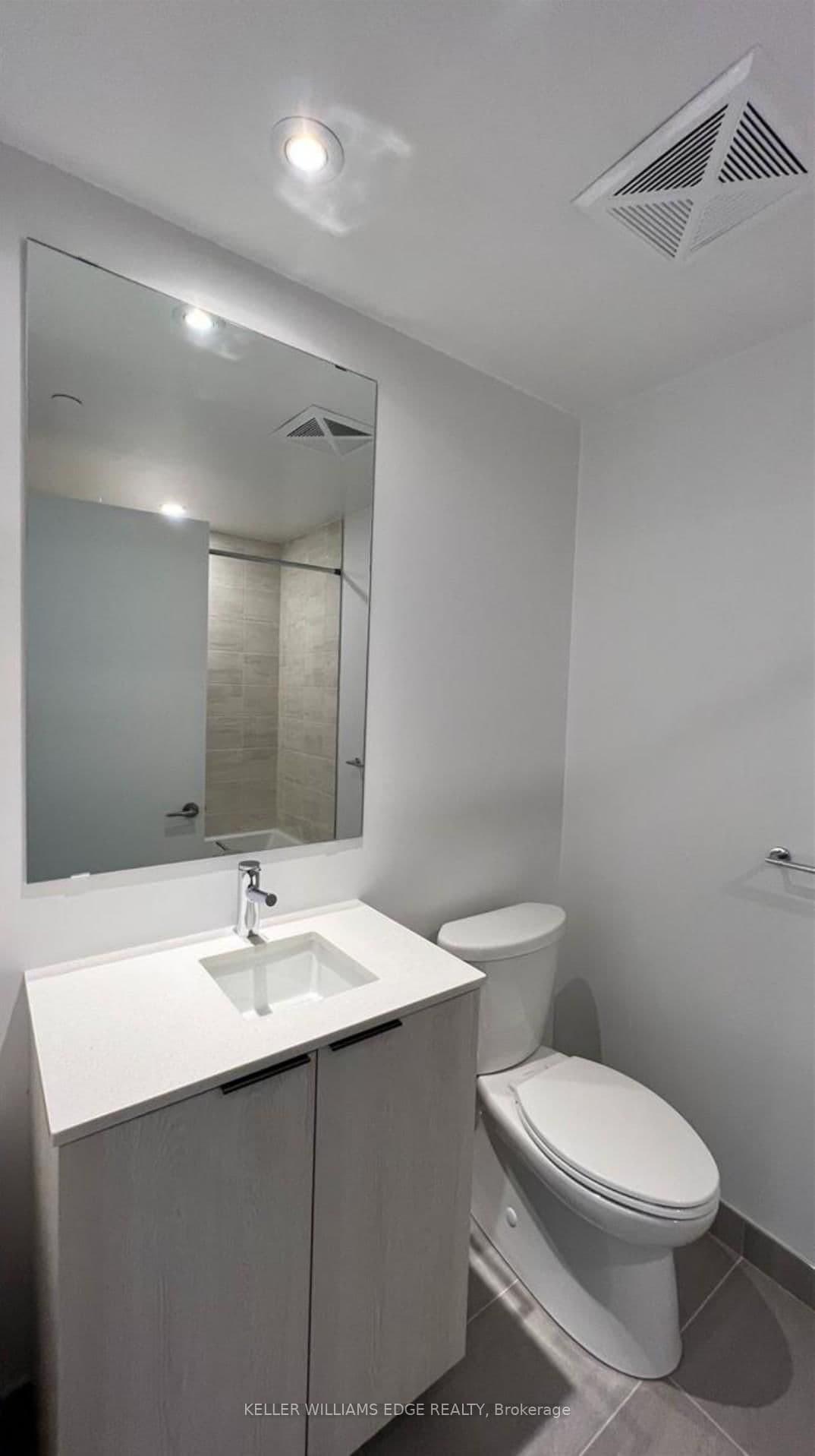 50 Power Street, Unit 818 thumbnail 16