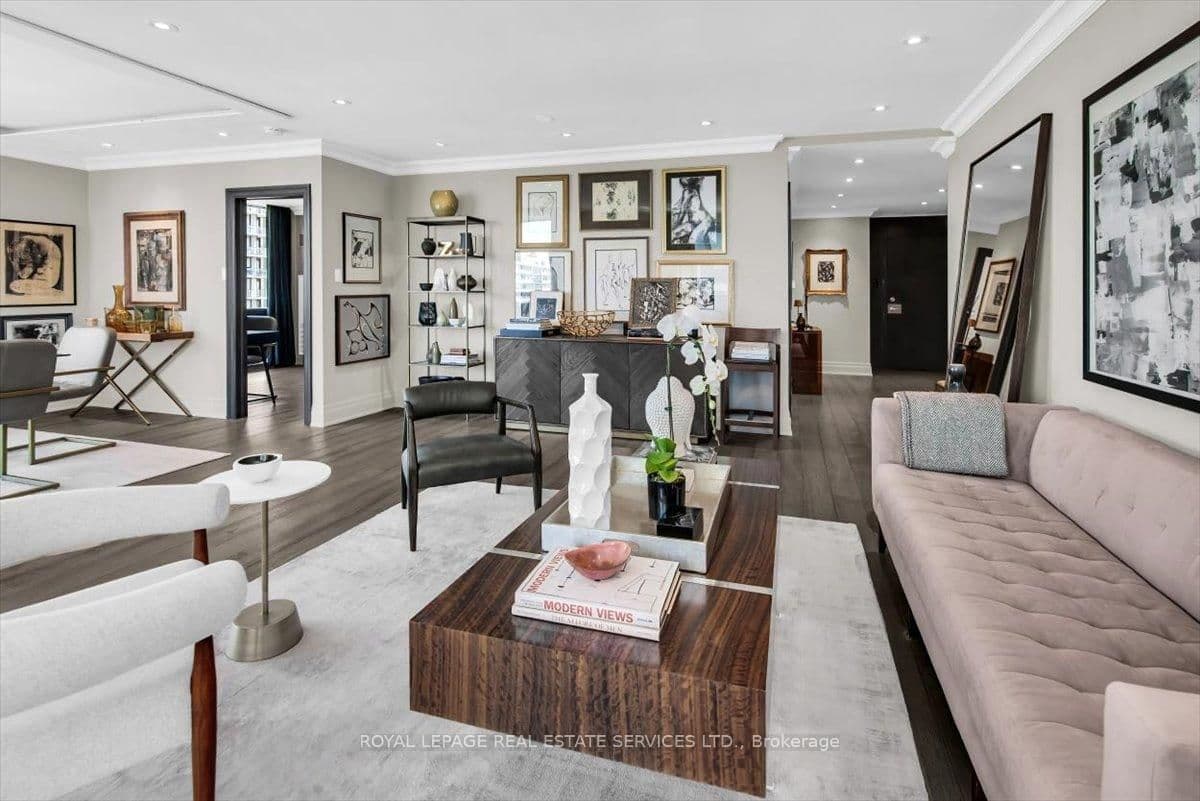 619 Avenue Road, Unit 1104 thumbnail 11