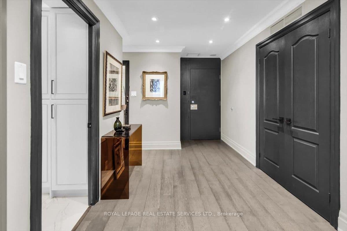 619 Avenue Road, Unit 1104 thumbnail 4
