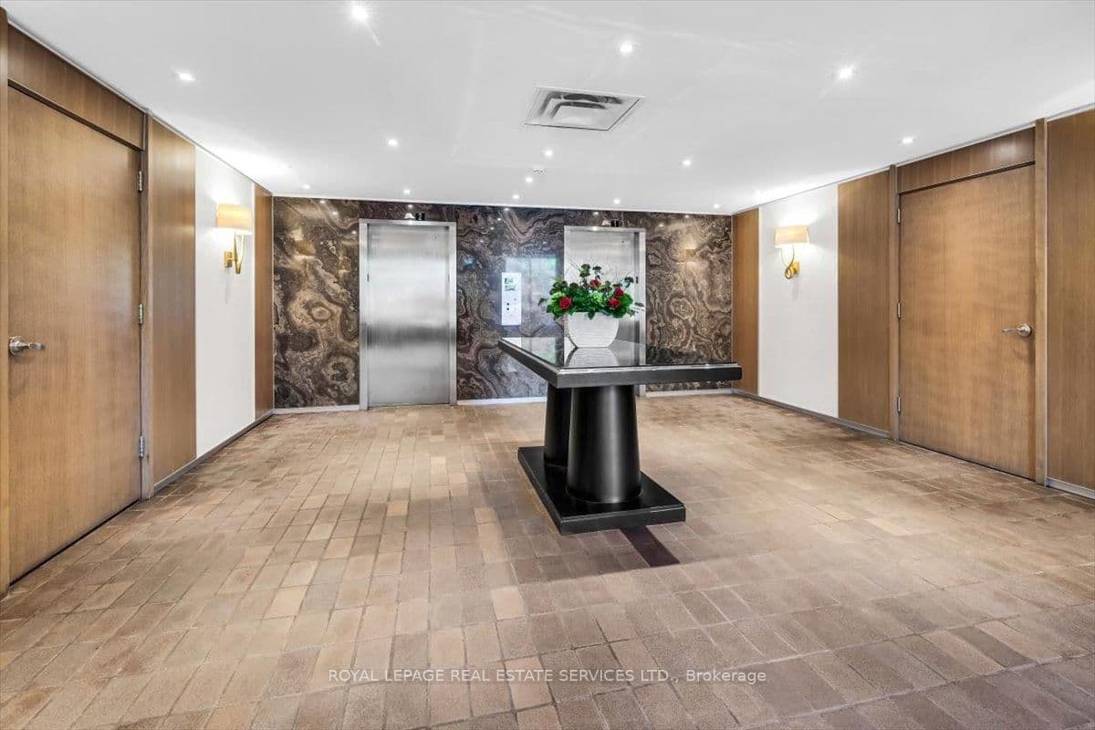619 Avenue Road, Unit 1104 thumbnail 43