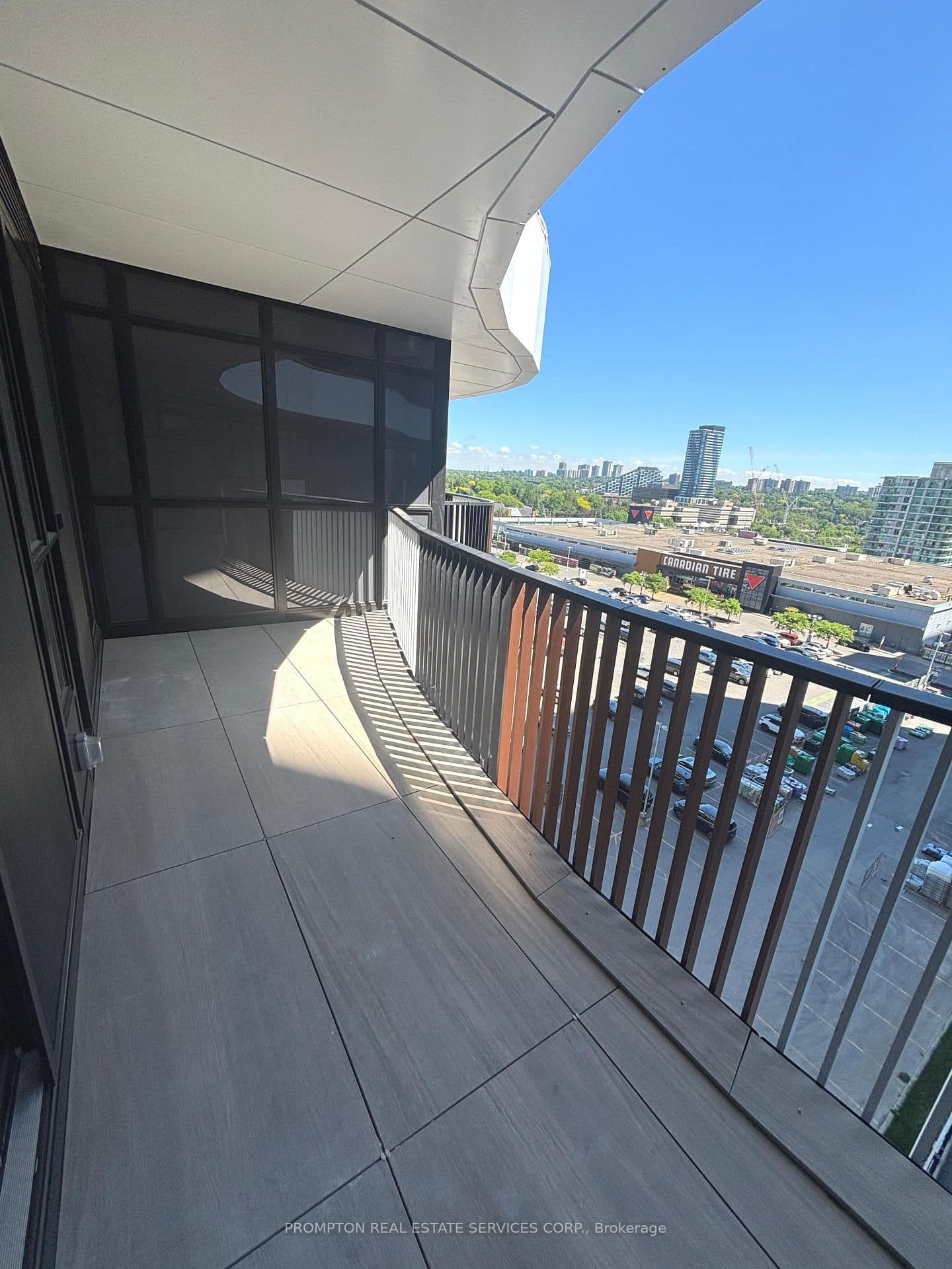 18 Esther Shiner Boulevard, Unit 733 thumbnail 14