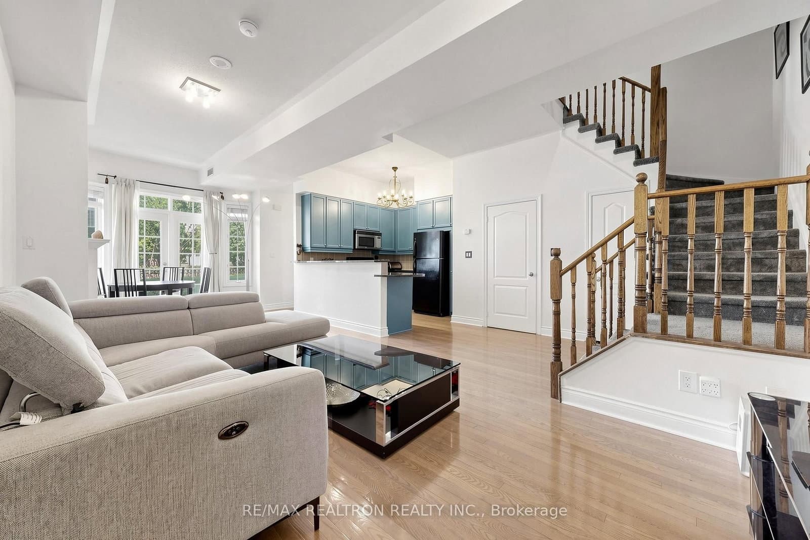 3 Rean Drive, Unit Th16 thumbnail 11