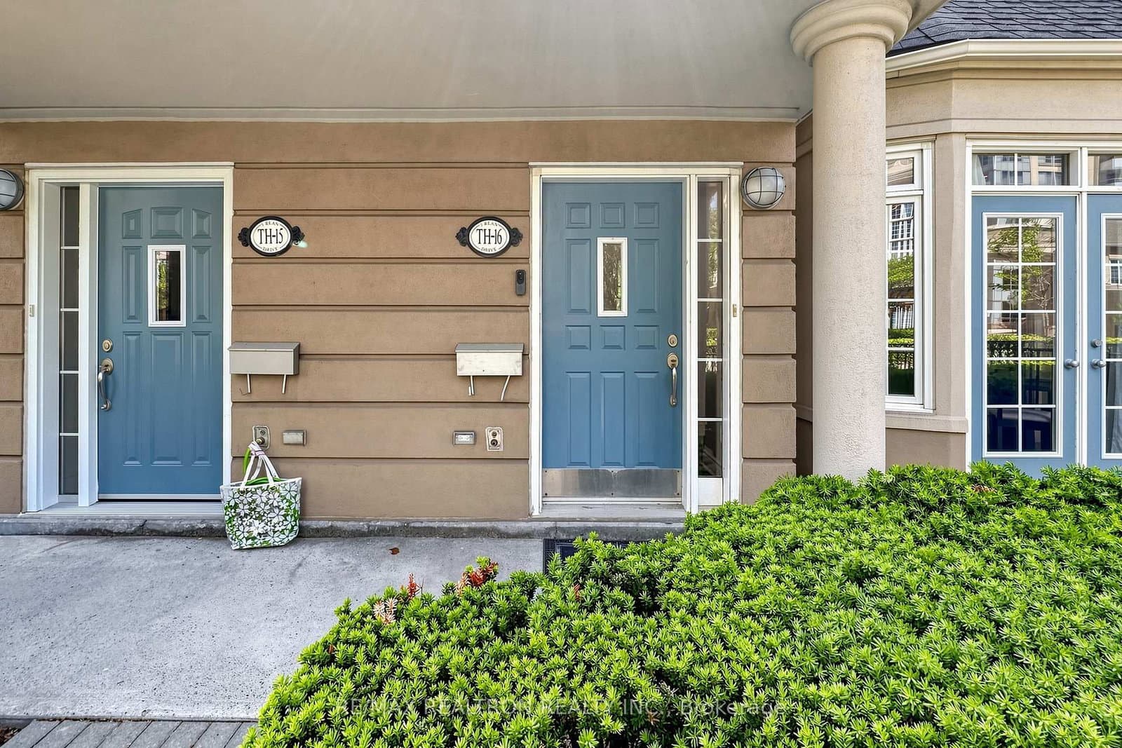 3 Rean Drive, Unit Th16 thumbnail 7