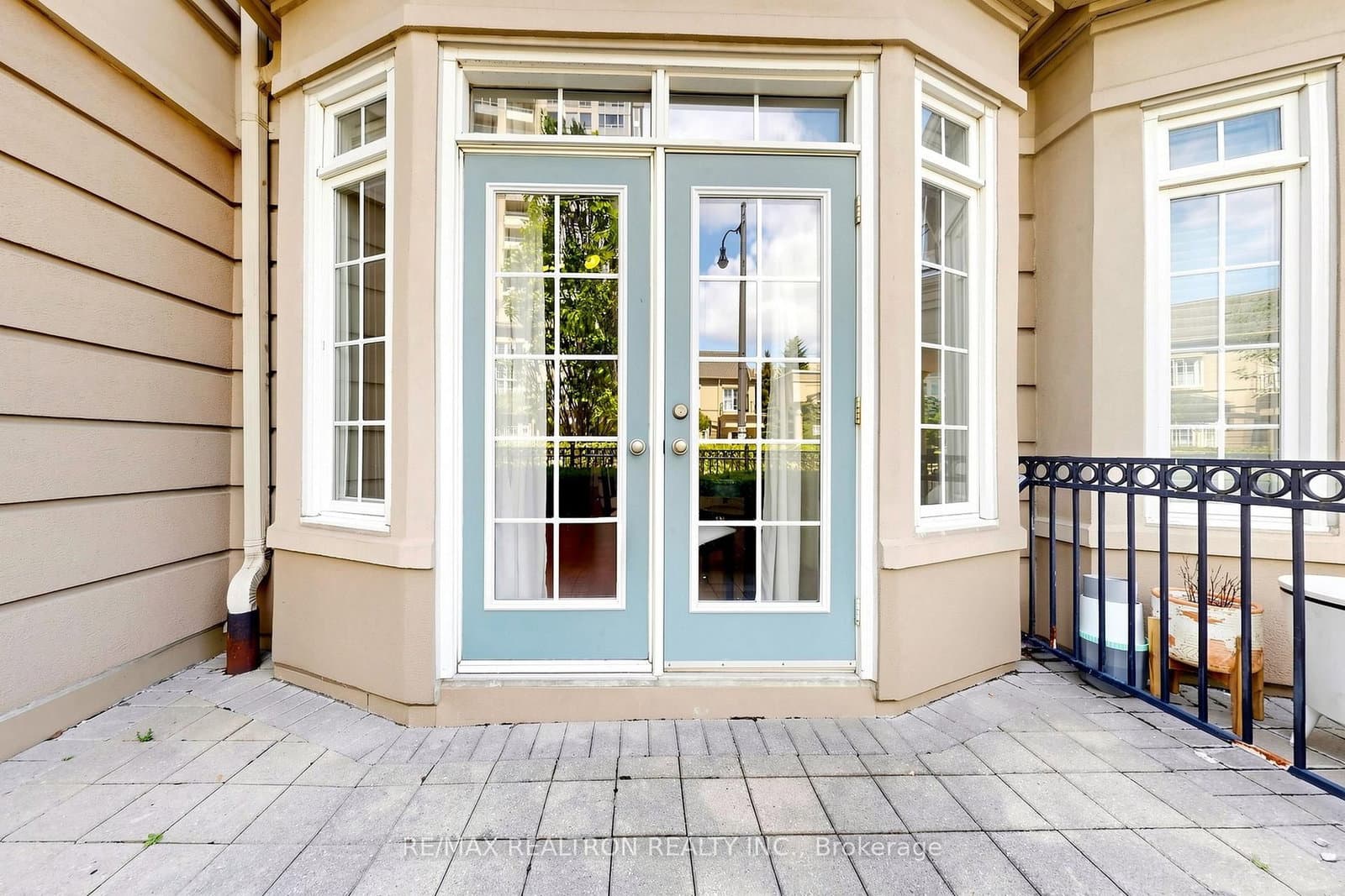 3 Rean Drive, Unit Th16 thumbnail 8