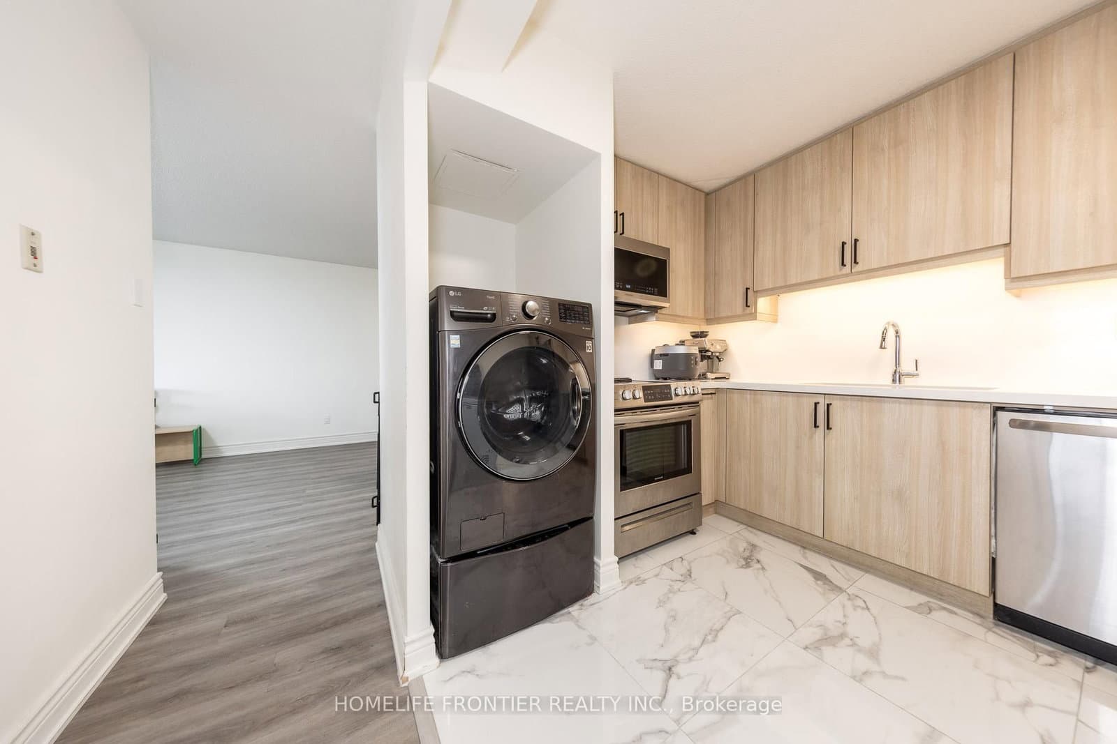 10 Tangreen Court, Unit 608 thumbnail 5