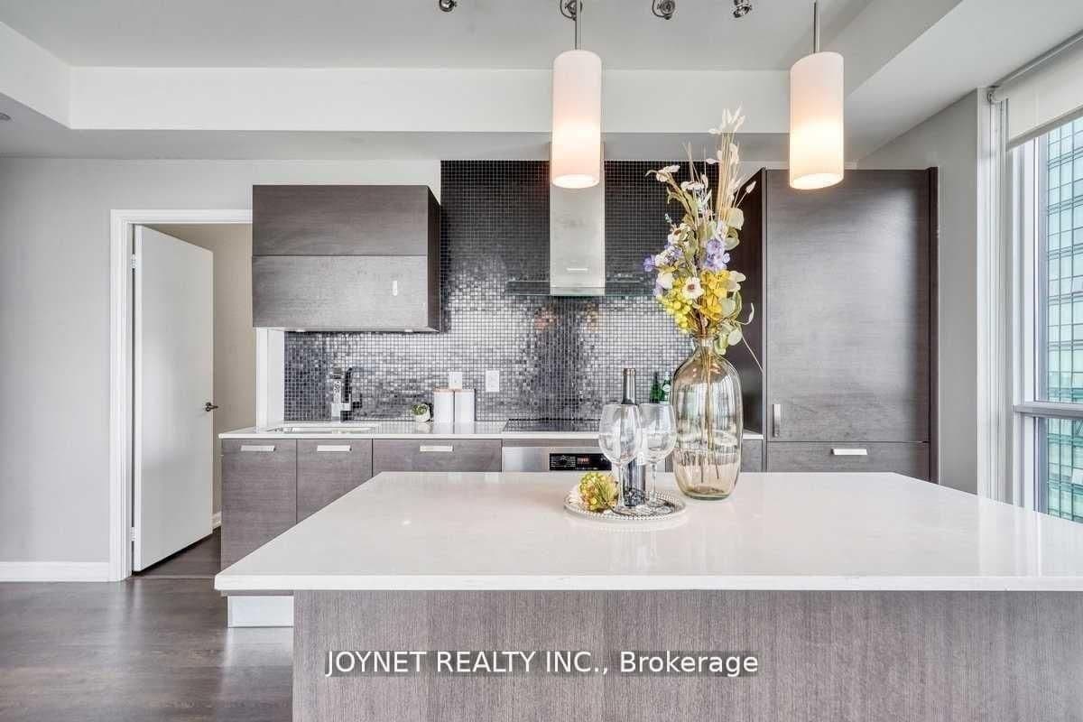 9 Bogert Avenue, Unit 2807 thumbnail 7