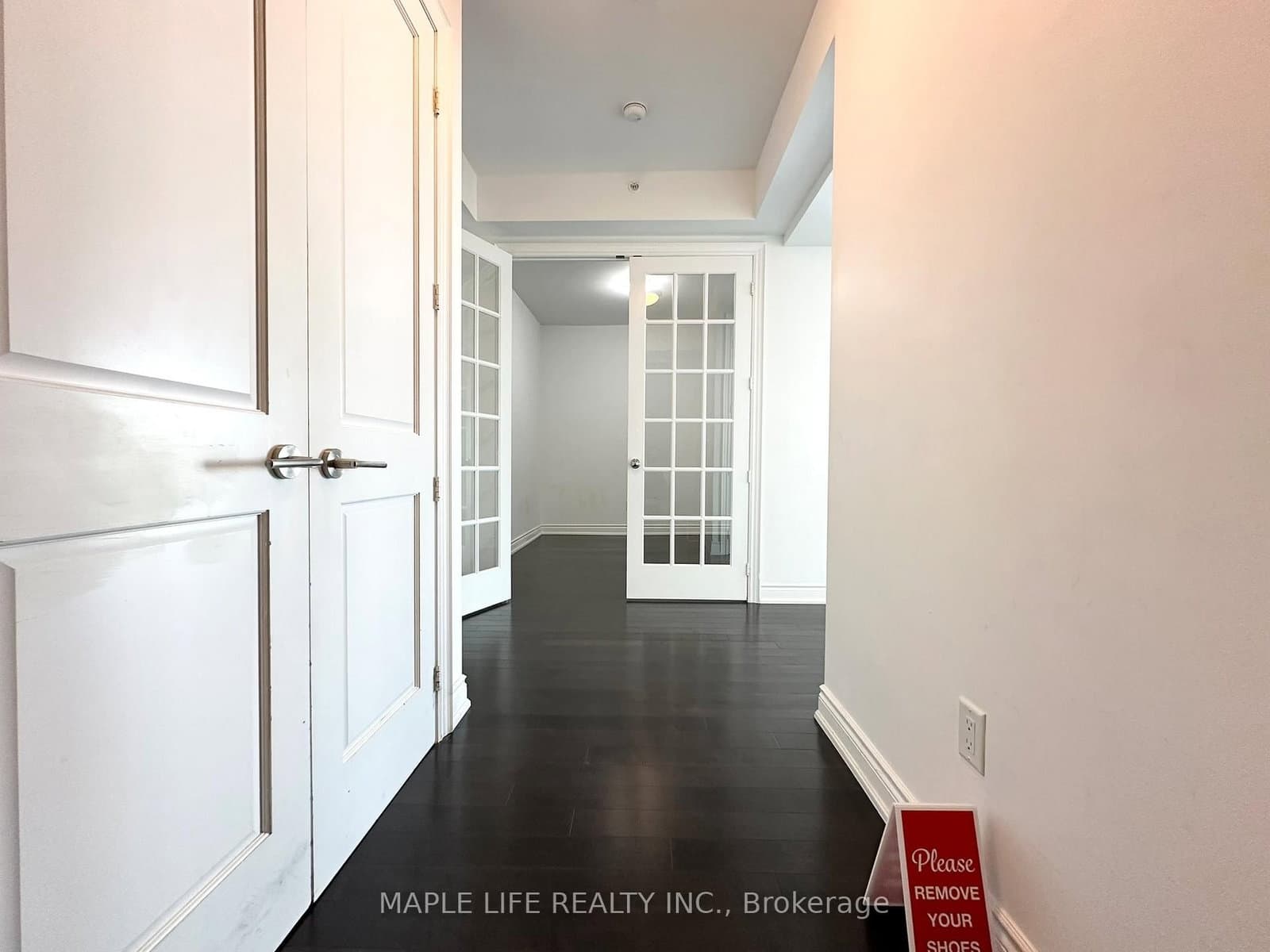 388 Yonge Street, Unit 6110 thumbnail 6