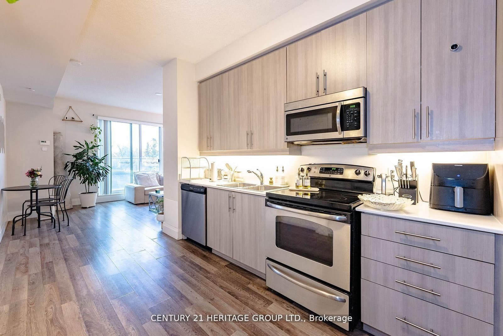 222 Finch Avenue W, Unit 302 thumbnail 7