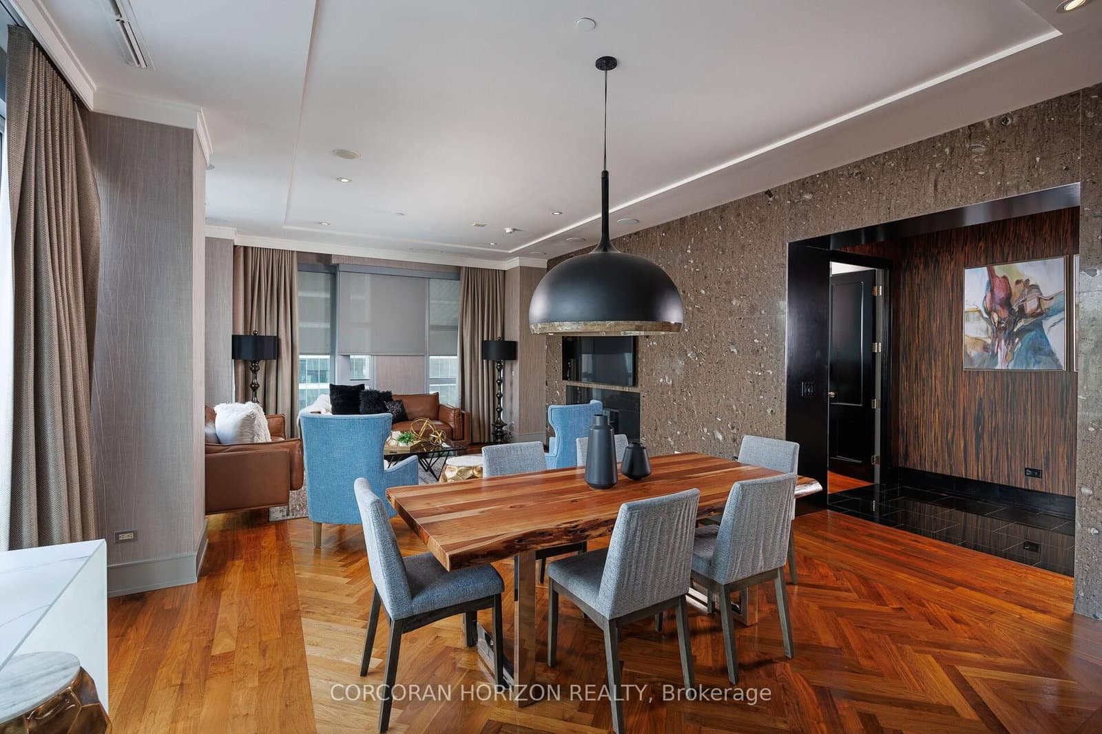 183 Wellington Street W, Unit 2403 thumbnail 9