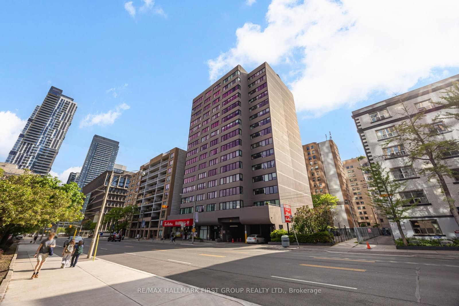 256 Jarvis Street, Unit 12D thumbnail 3
