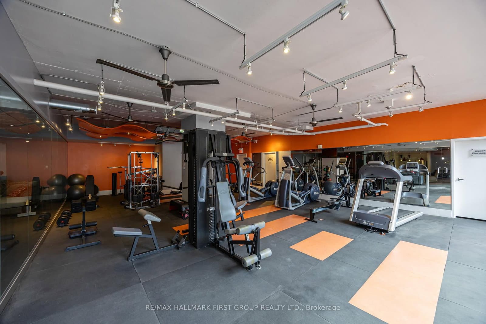 256 Jarvis Street, Unit 12D thumbnail 43