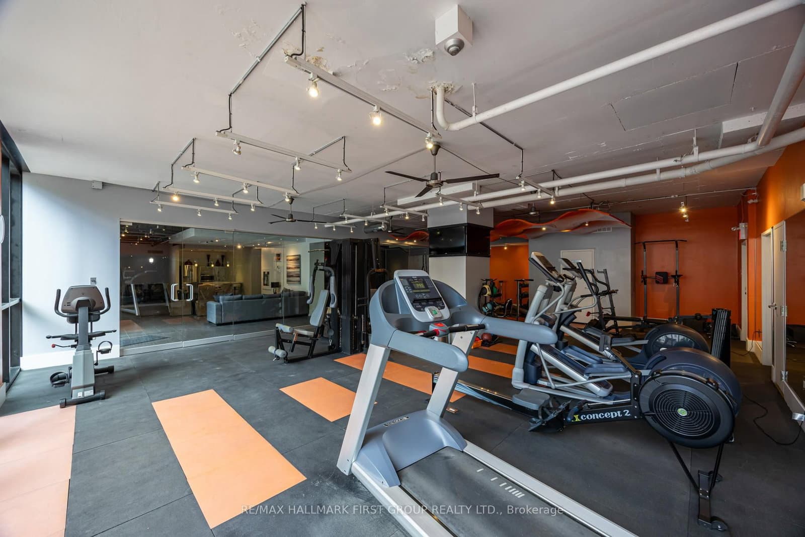 256 Jarvis Street, Unit 12D thumbnail 44