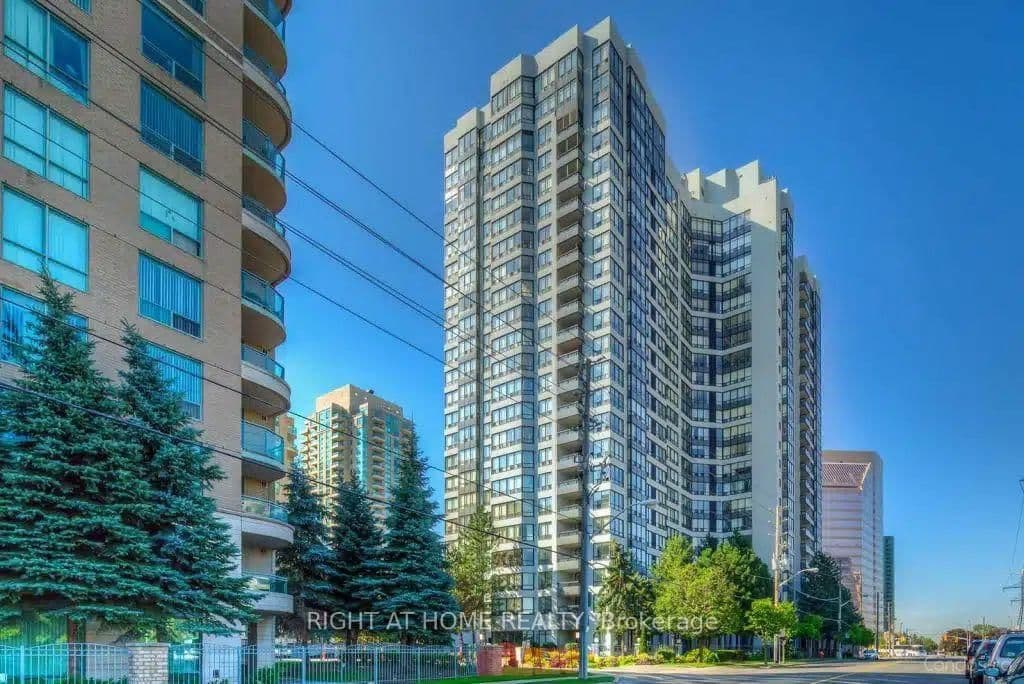 7 Bishop Avenue, Unit 905 thumbnail 2