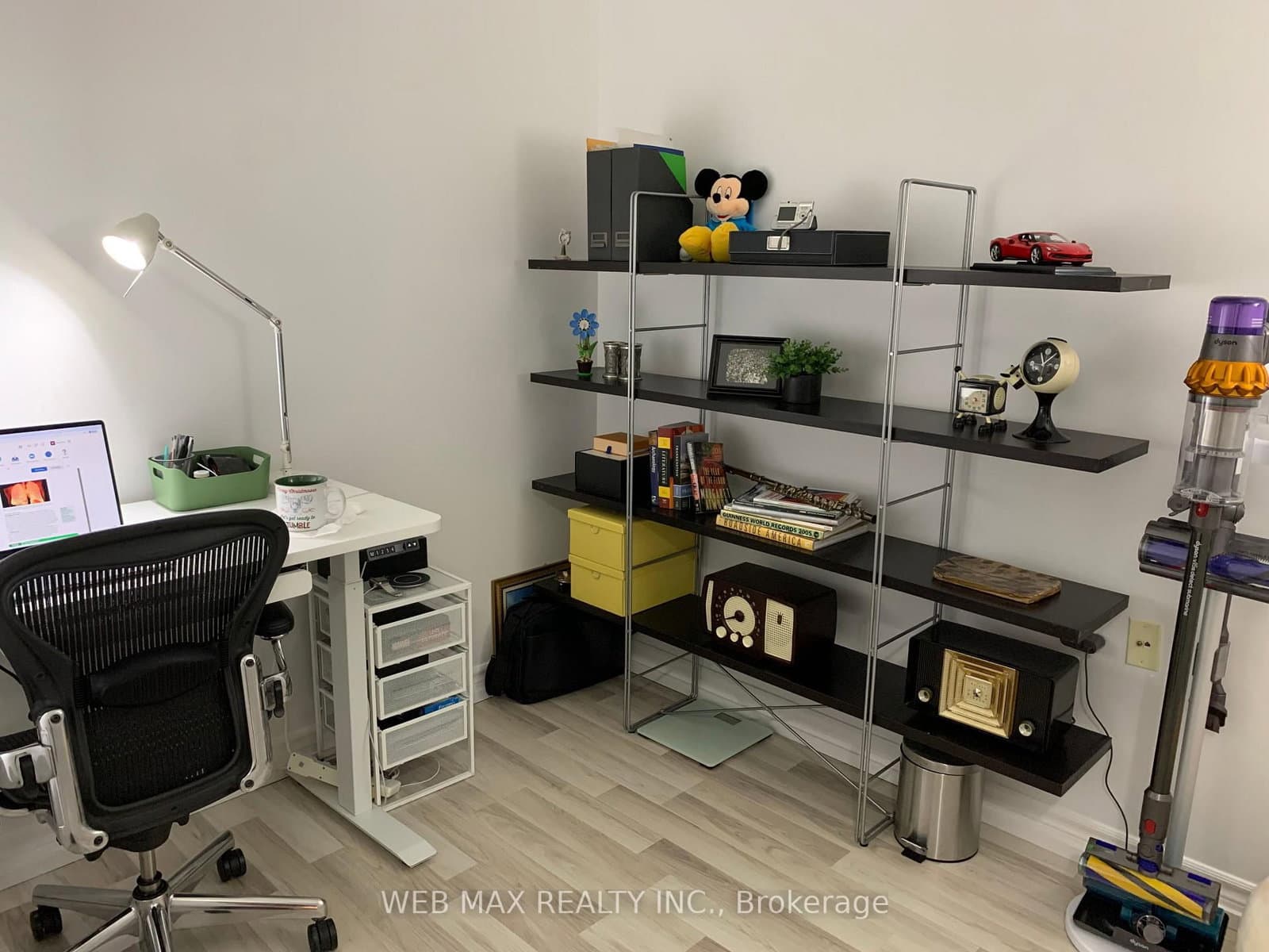 22 Olive Avenue, Unit 305 thumbnail 10