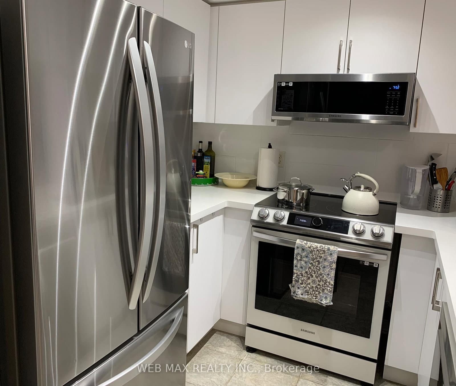 22 Olive Avenue, Unit 305 thumbnail 2