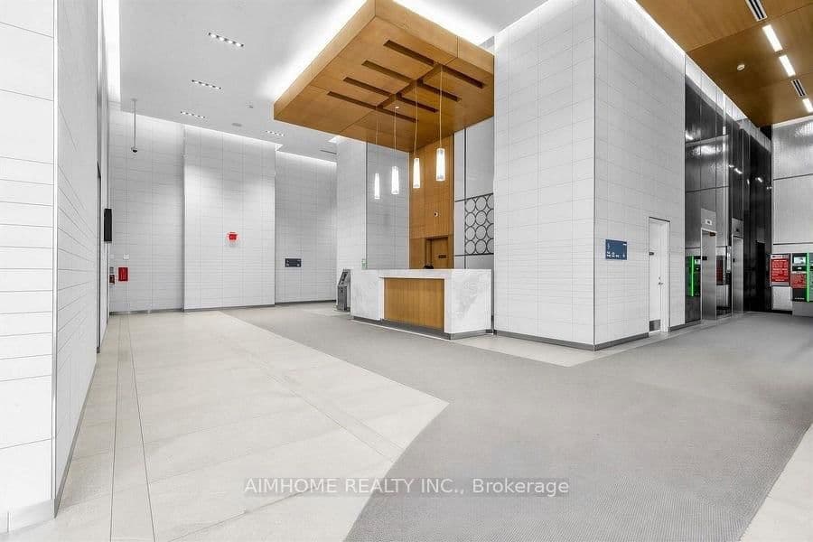 4789 Yonge Street, Unit 306 thumbnail 5
