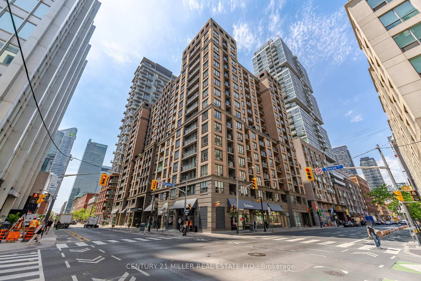 140 Simcoe Road, Unit PH # 12 - Image 1