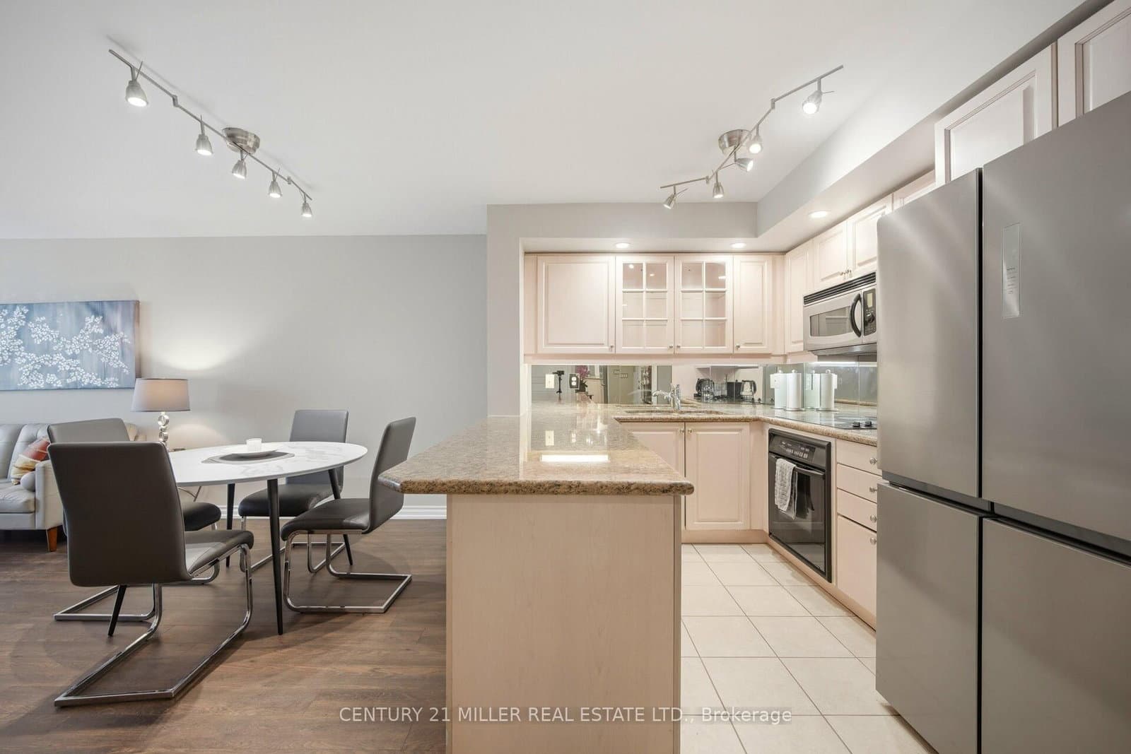 140 Simcoe Road, Unit PH # 12 thumbnail 7