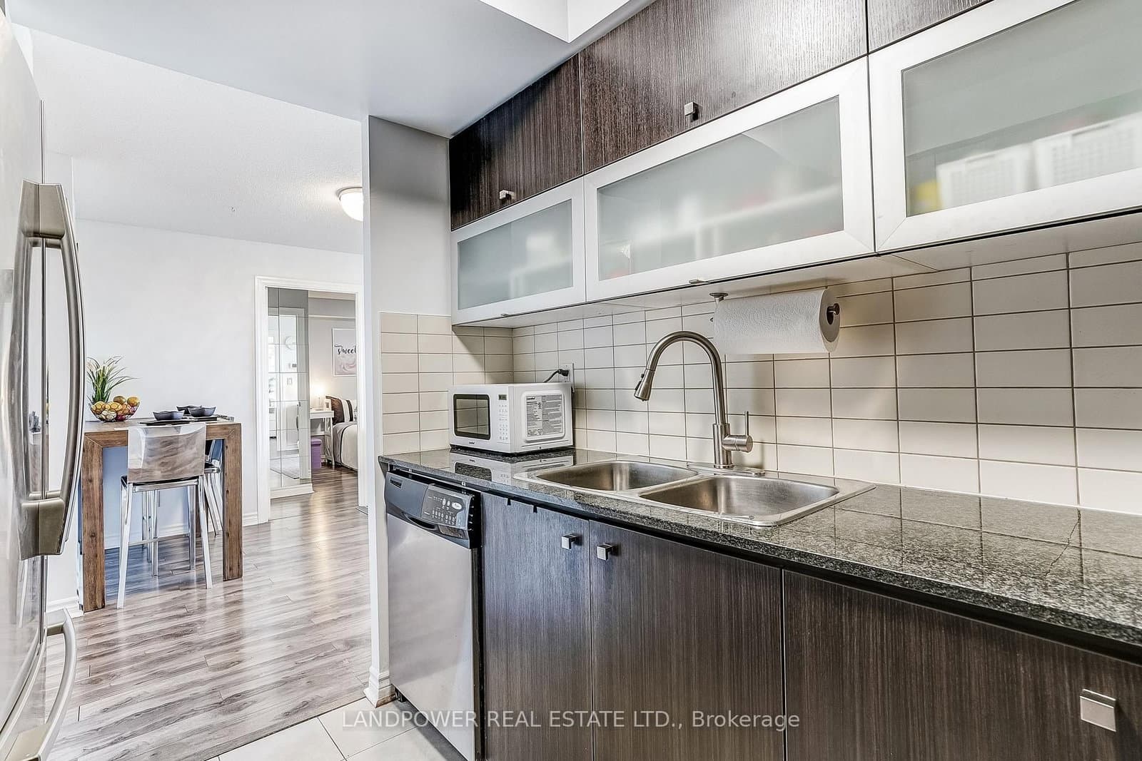 2015 Sheppard Avenue E, Unit 2006 thumbnail 11