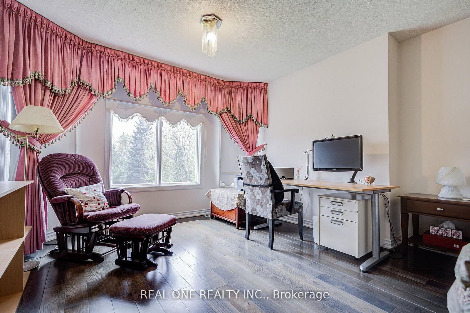 261 Mckee Avenue thumbnail 16