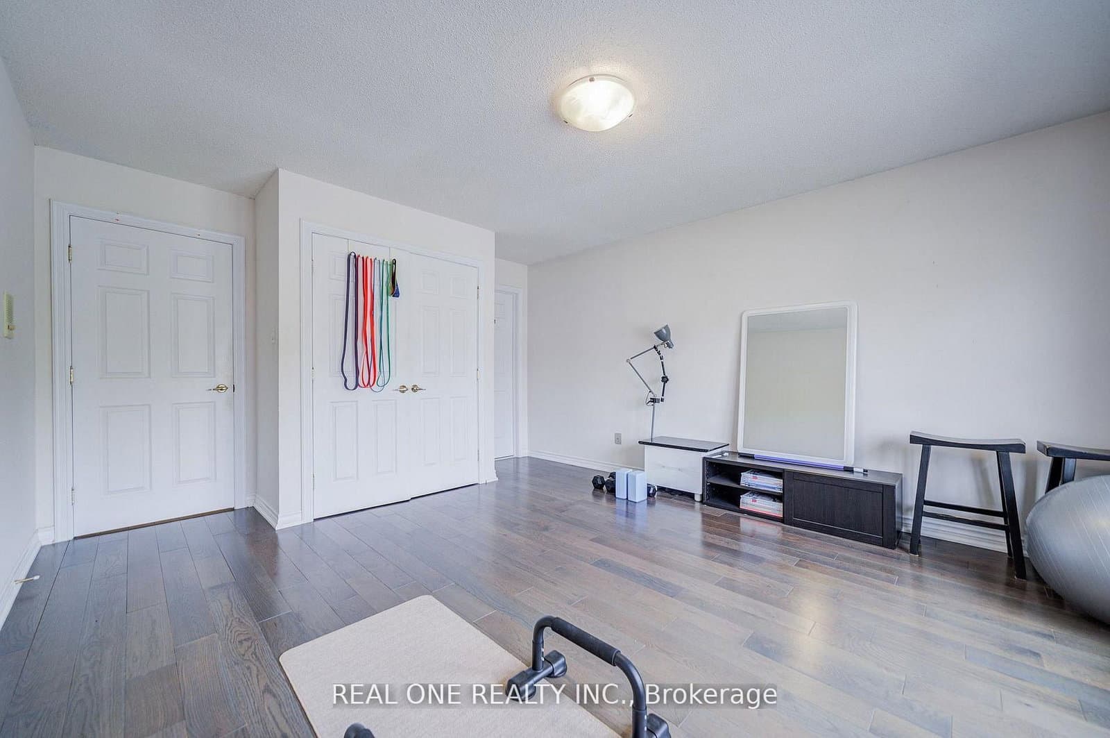 261 Mckee Avenue thumbnail 23