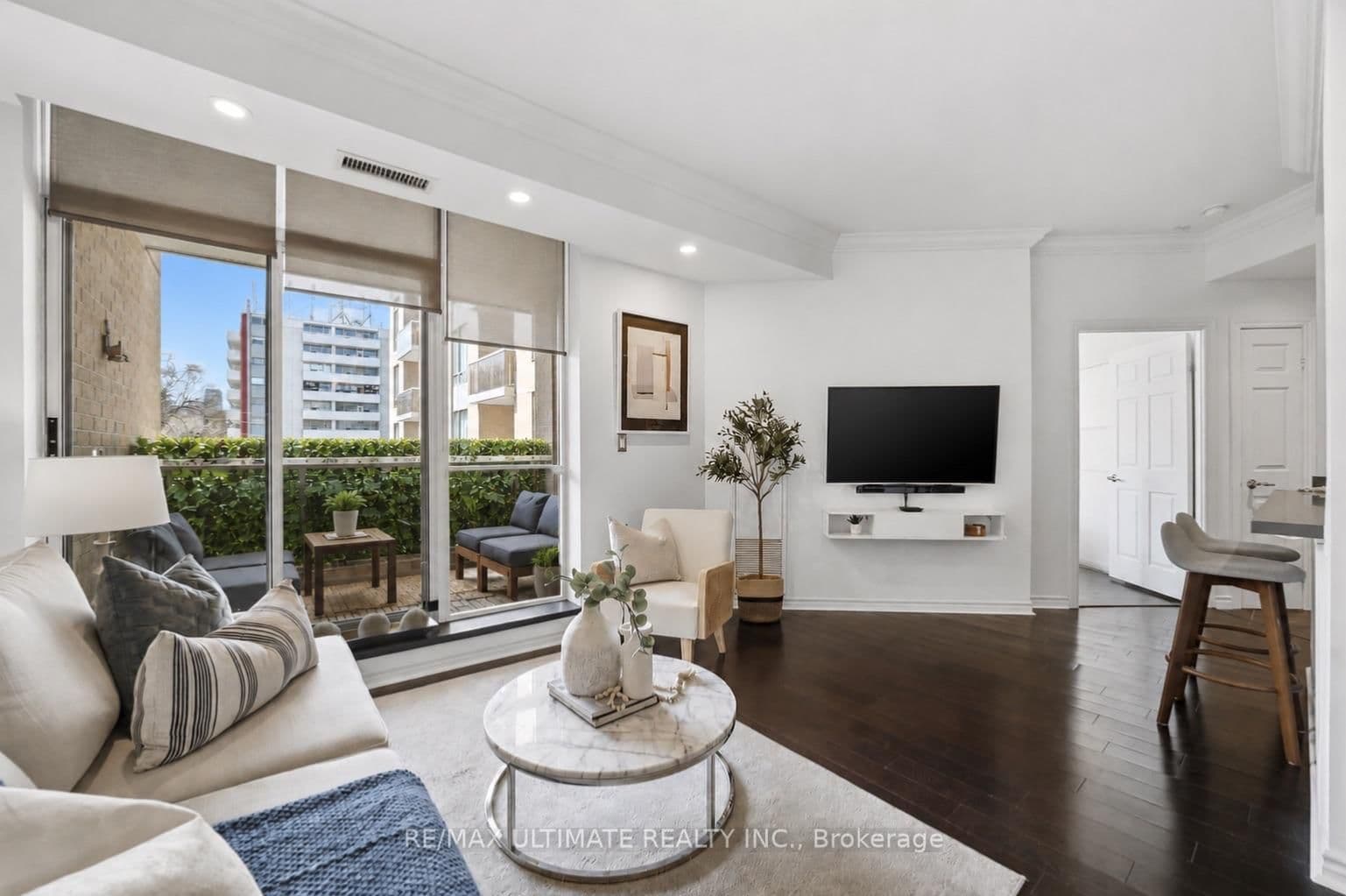 1750 Bayview Avenue, Unit 405 - Image 1