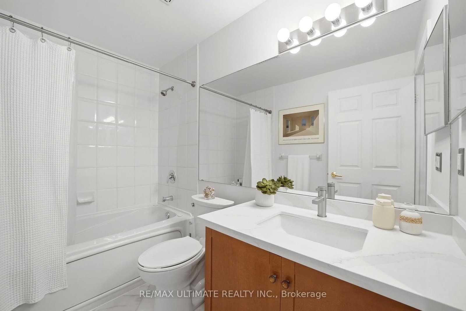 1750 Bayview Avenue, Unit 405 thumbnail 22