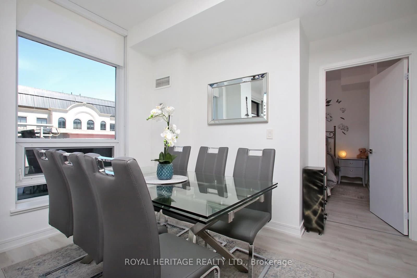 621 Sheppard Avenue E, Unit TPH08 thumbnail 16