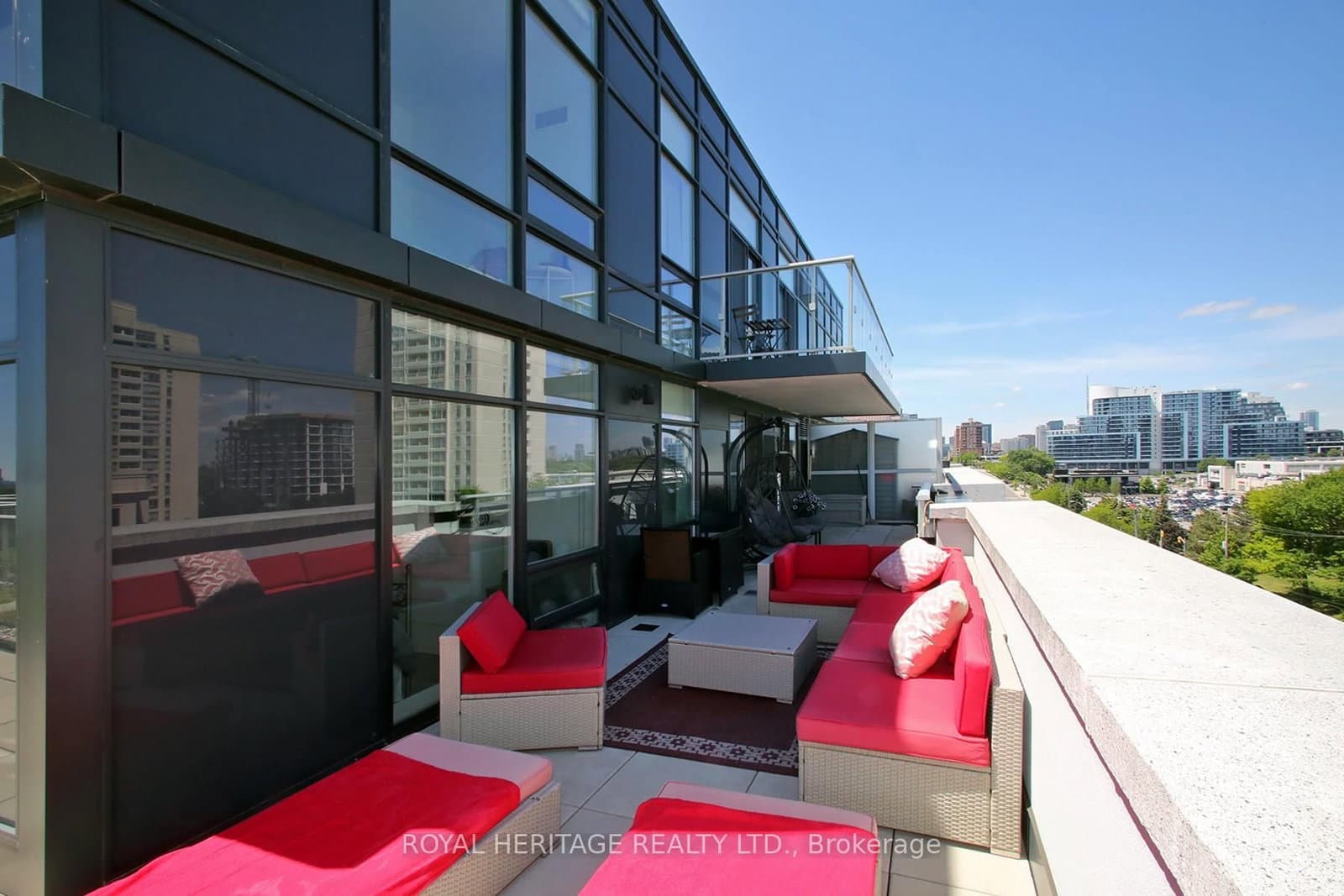 621 Sheppard Avenue E, Unit TPH08 thumbnail 5