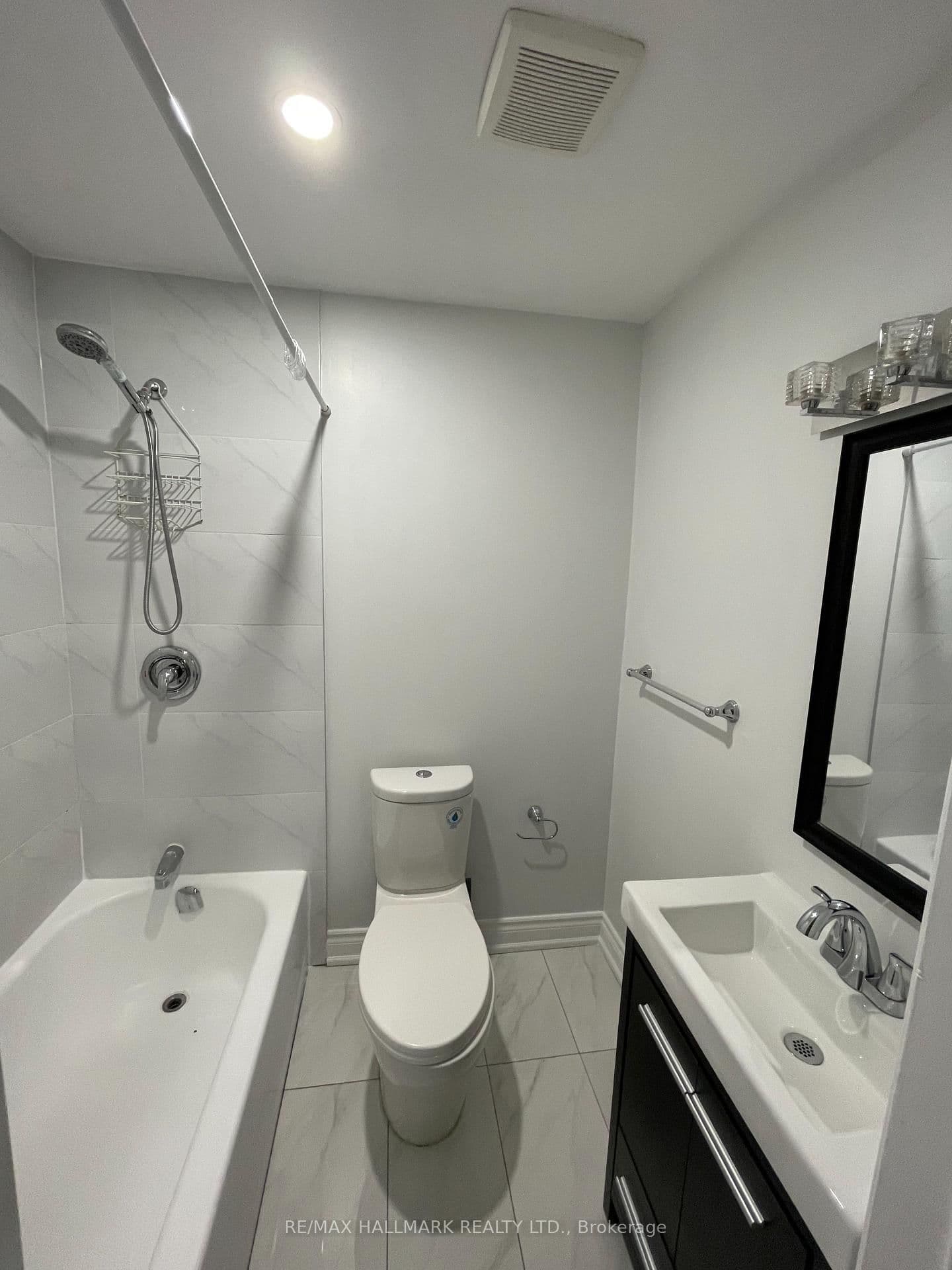 414 Dundas Street E thumbnail 18