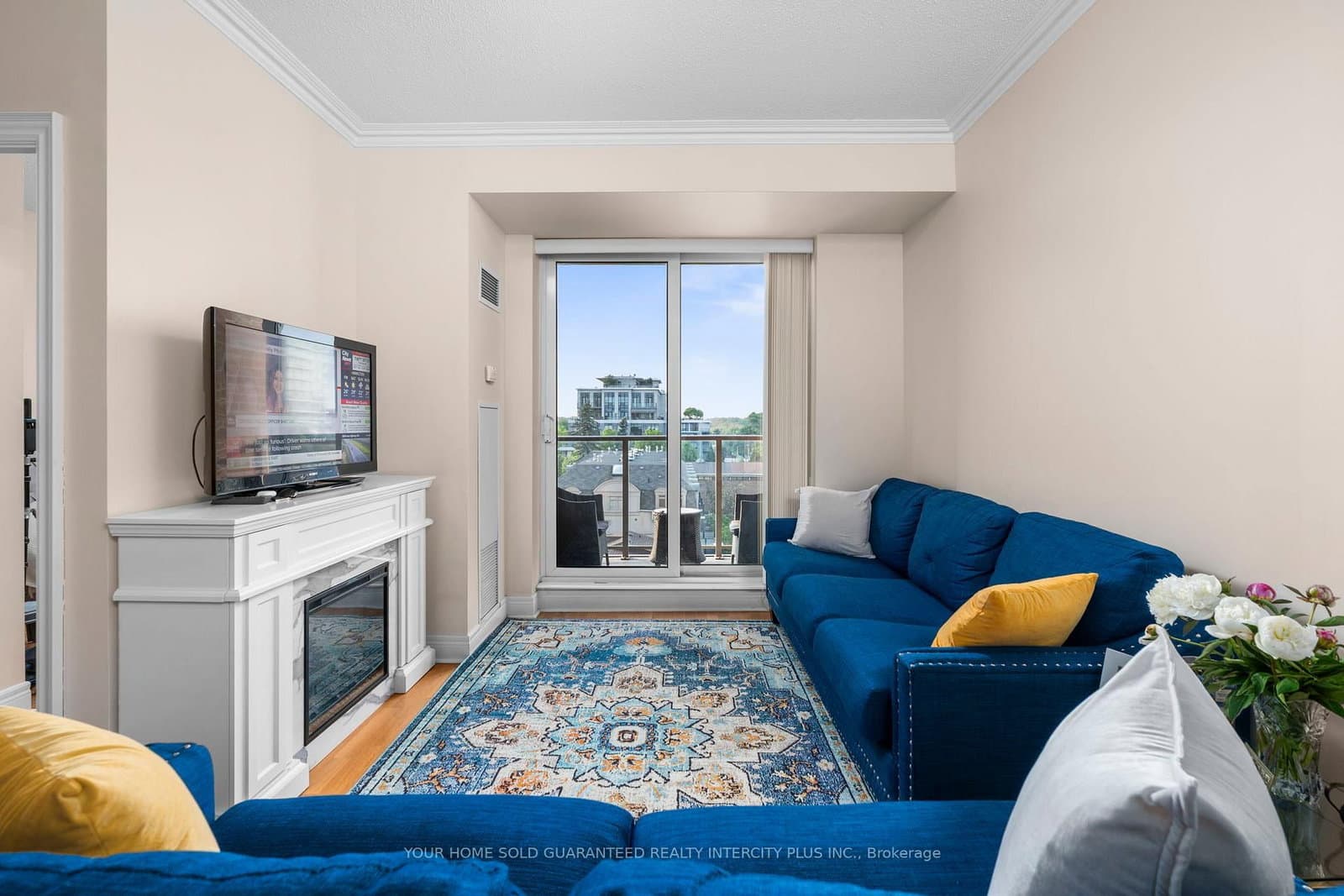 1 Clairtrell Road, Unit 811 thumbnail 14