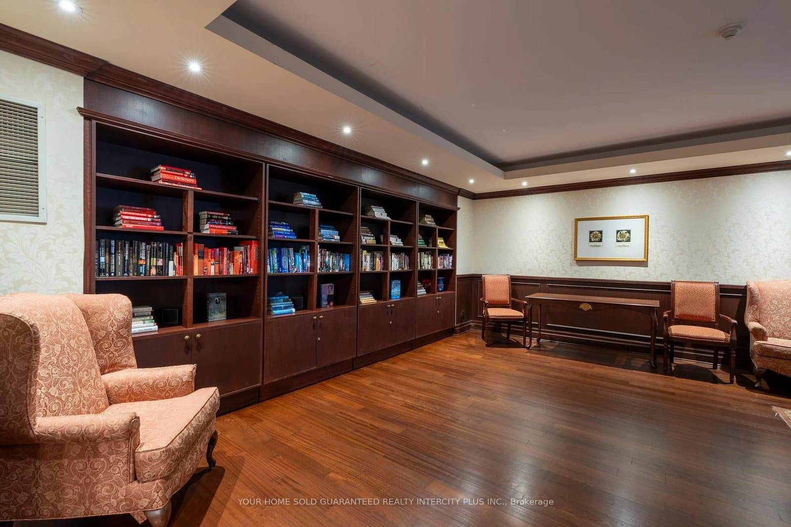 1 Clairtrell Road, Unit 811 thumbnail 43