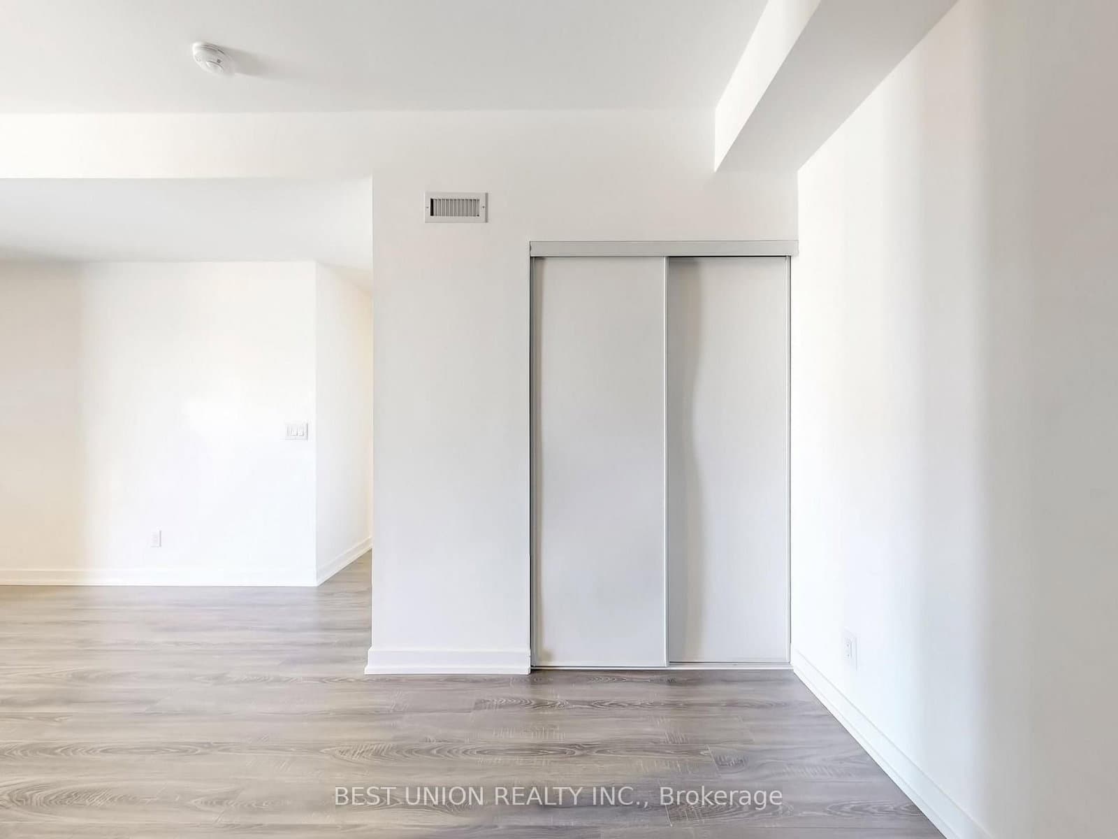 20 Edward Street, Unit 1219 thumbnail 9