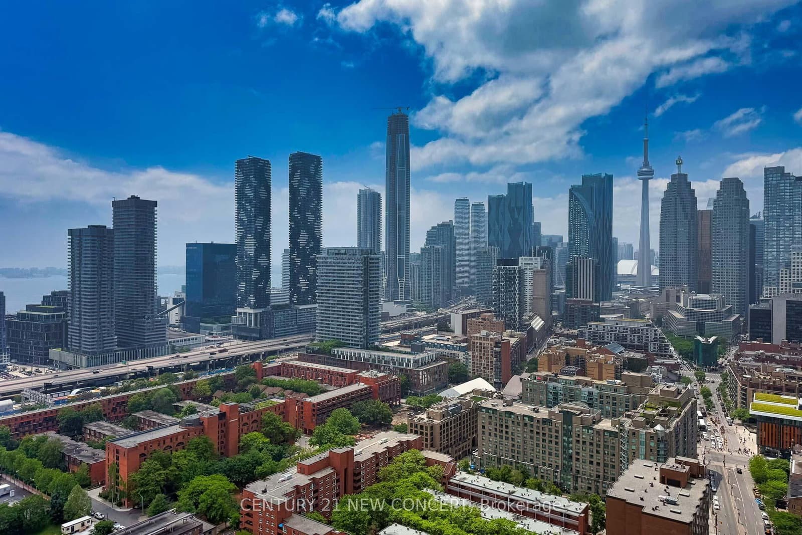 180 Front Street E, Unit 3810 thumbnail 2