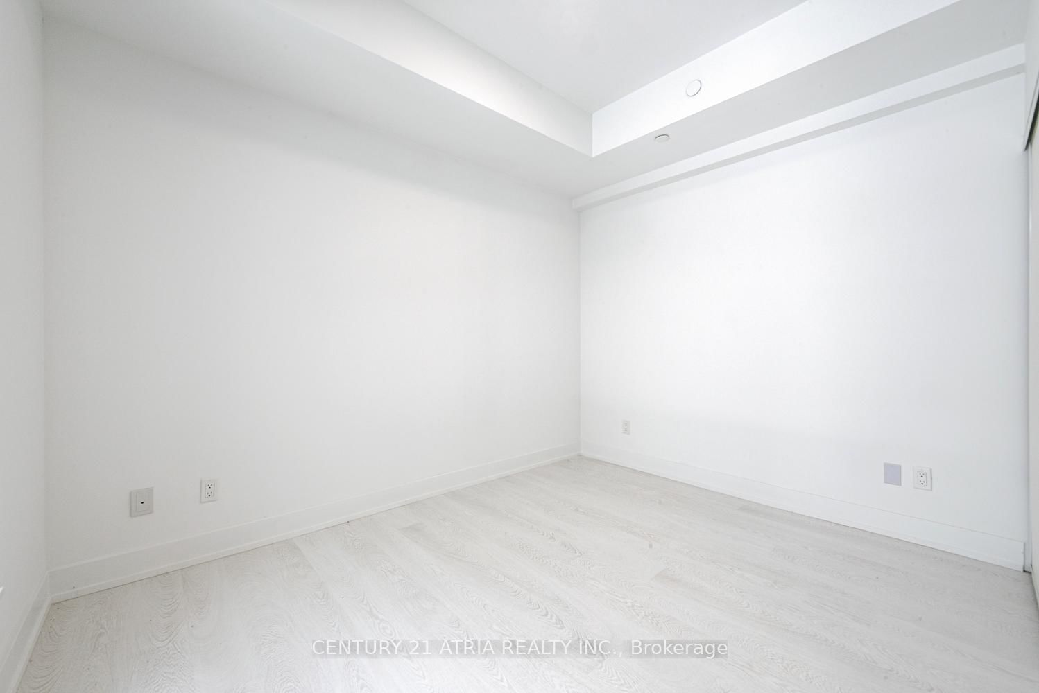308 Jarvis Street, Unit 204 thumbnail 6