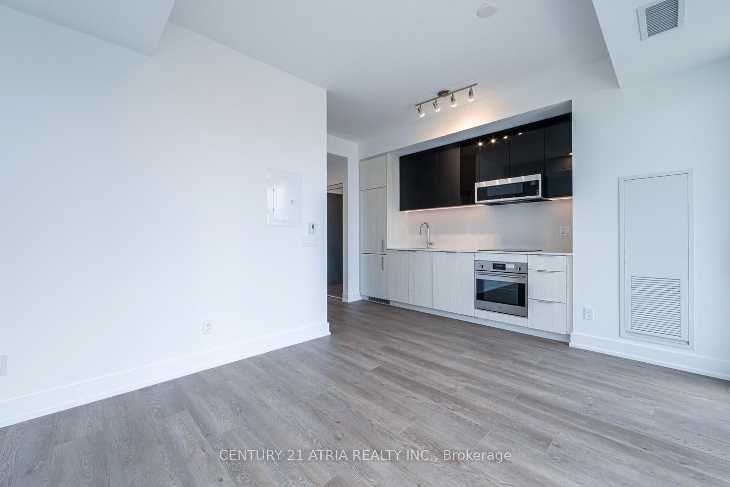 308 Jarvis Street, Unit 3204 thumbnail 2
