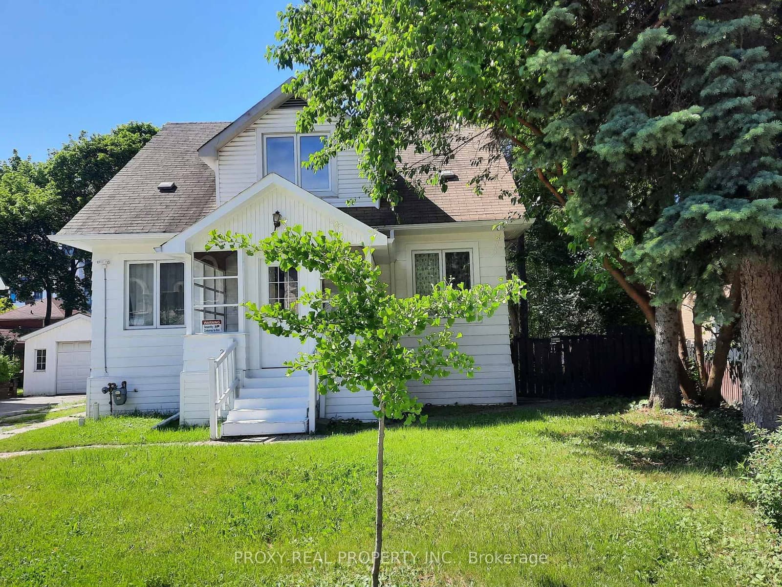 205 Maplehurst Avenue E - Image 1