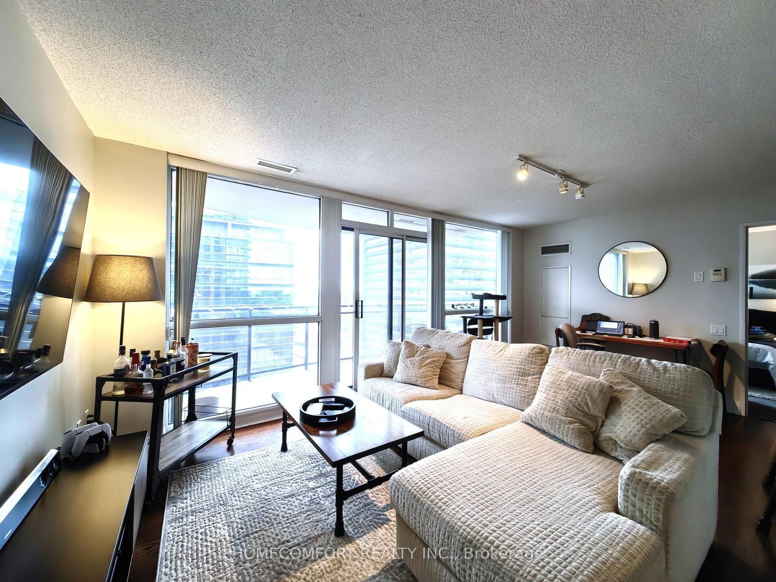 33 Sheppard Avenue E, Unit 2007 thumbnail 11