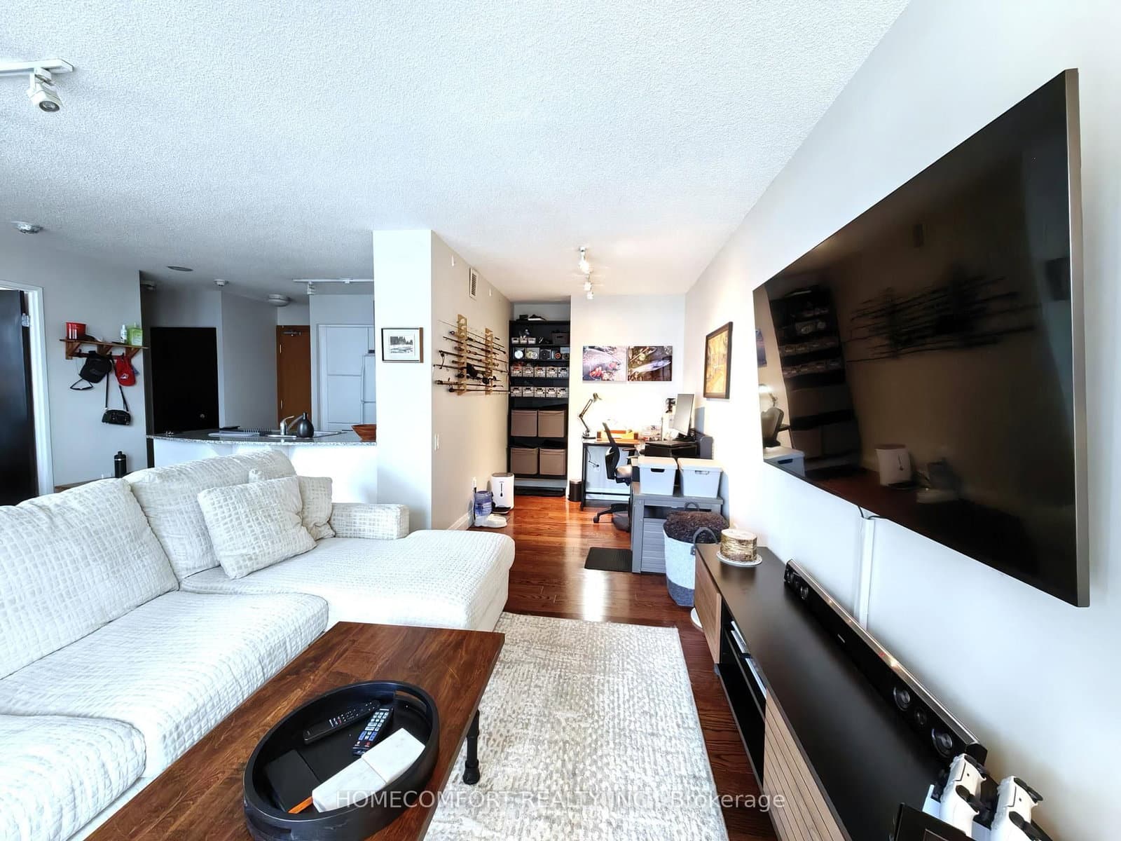 33 Sheppard Avenue E, Unit 2007 thumbnail 9