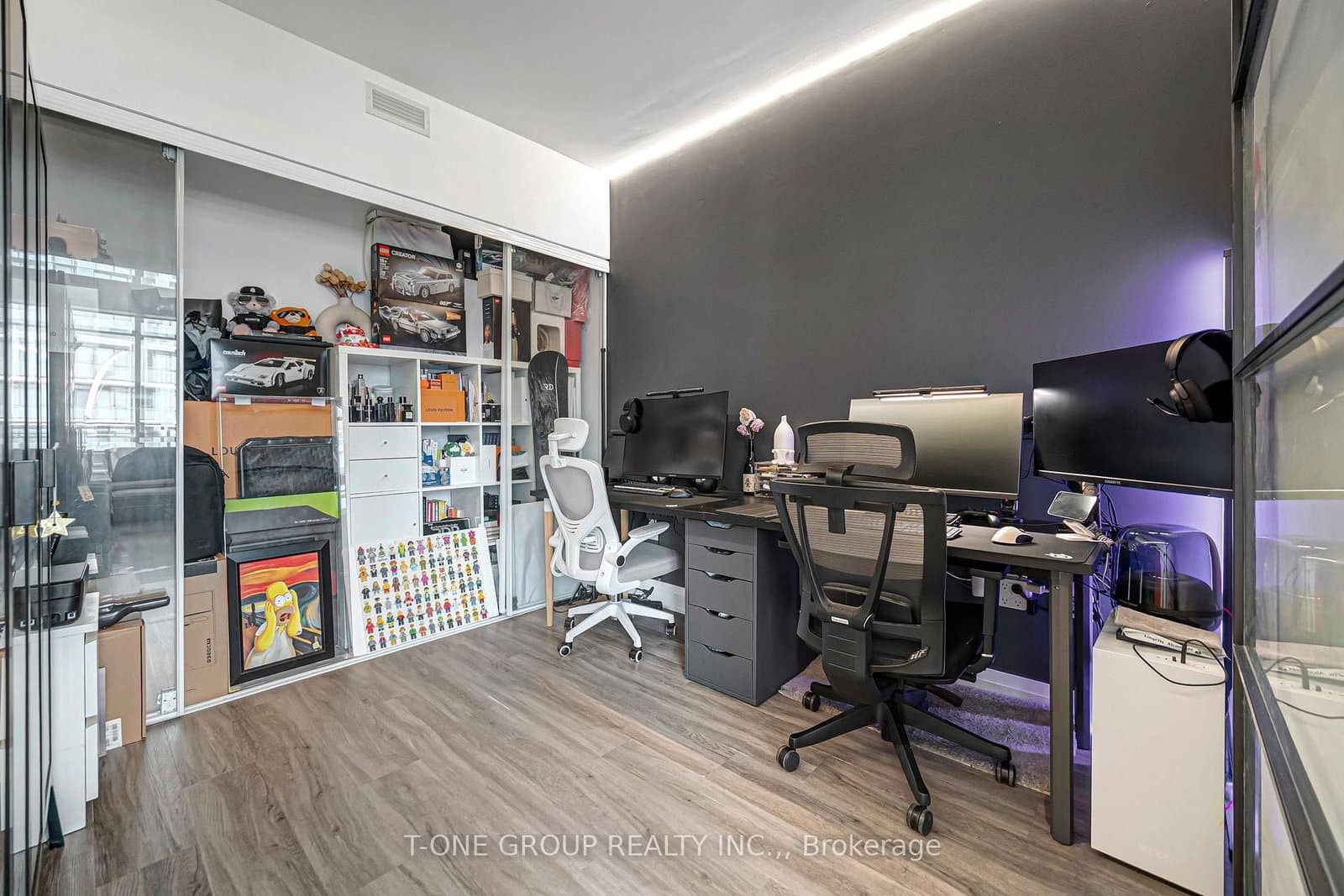 8 Telegram Mews, Unit 829 thumbnail 16