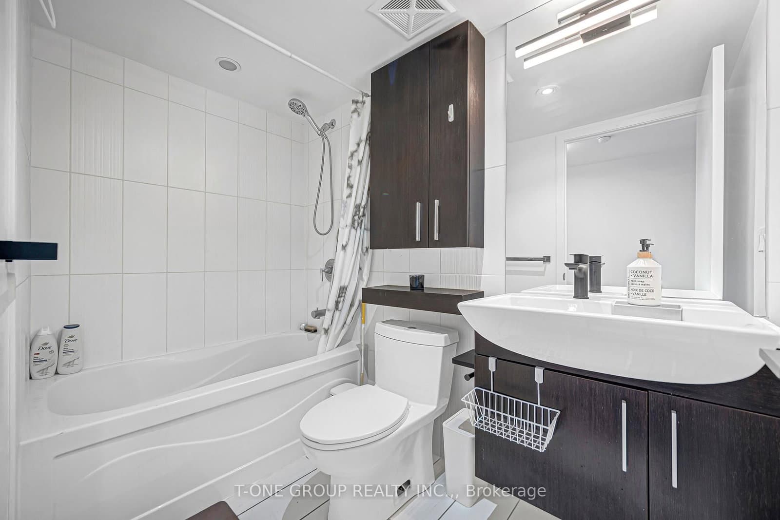 8 Telegram Mews, Unit 829 thumbnail 29