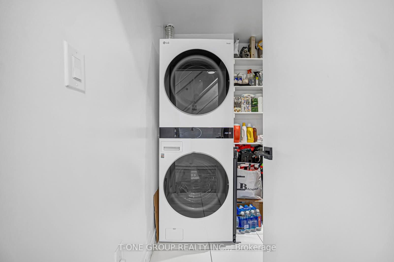 8 Telegram Mews, Unit 829 thumbnail 30