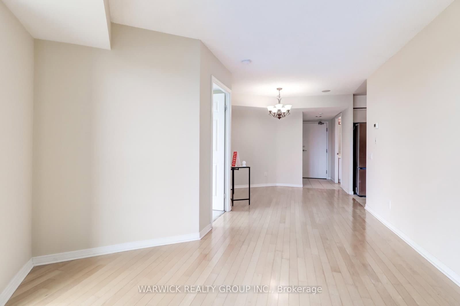30 Harrison Garden Boulevard, Unit 903 thumbnail 10