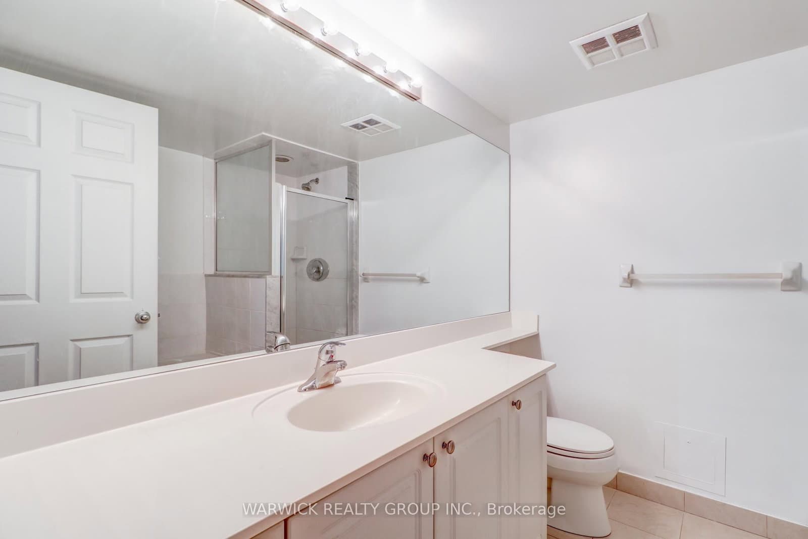 30 Harrison Garden Boulevard, Unit 903 thumbnail 22