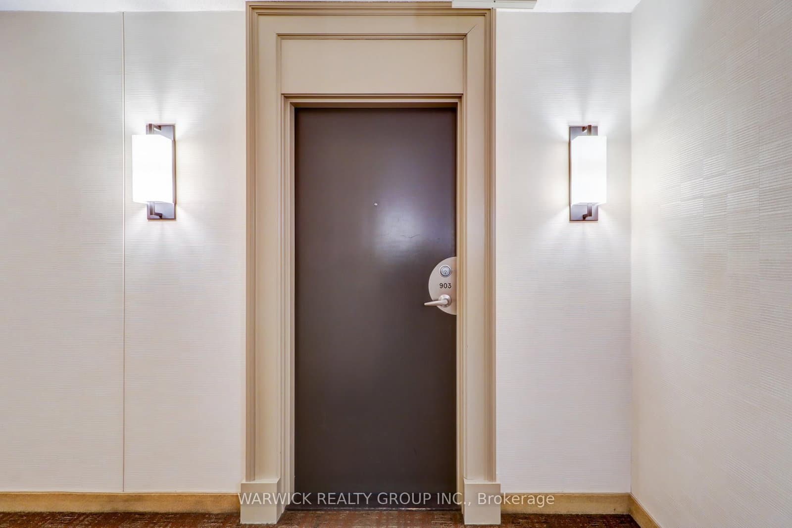 30 Harrison Garden Boulevard, Unit 903 thumbnail 5